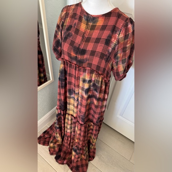 Urban Outfitters Dresses & Skirts - Urban Outfitters Fantine Tiered Midi Dress sz S